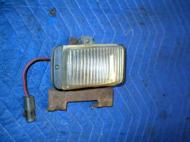 1991 1992 Firebird Trans Am Foglight FOG LIGHT DRIVER LEFT +Bracket LH