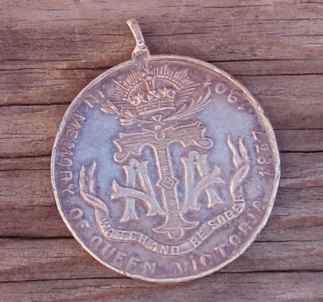 1837-1901 Queen Victoria  Memorial Army Temperance Ass Empress Of India Medal