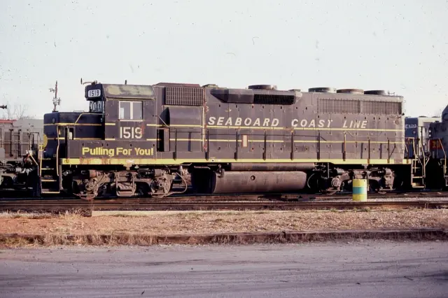 Original 1983 Railroad Slide Scl Seaboard Coast Line 1519 Emd Gp40  Air Csx