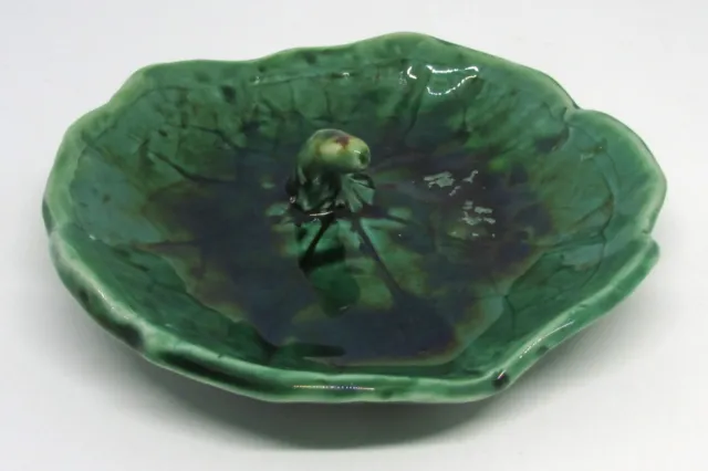 Australian Pottery Hand Made Green Floral Leaf Dish Signed Dora Drake