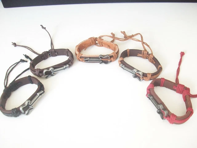 Bracelet avec guitare 3 couleurs au choix