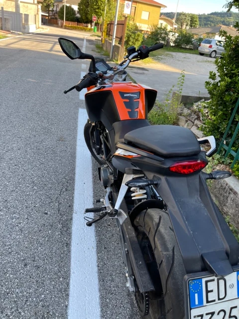 KTM 125 duke KTM 125 duke