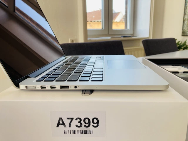 Apple MacBook Pro 13"" 512 GB unità di memoria a stato solido, Intel Core i5 5. Gen, 3,30 GHz, 8 GB argento