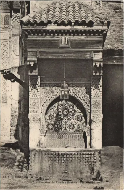 CPA AK MAROC FEZ Une Fontaine (10369)