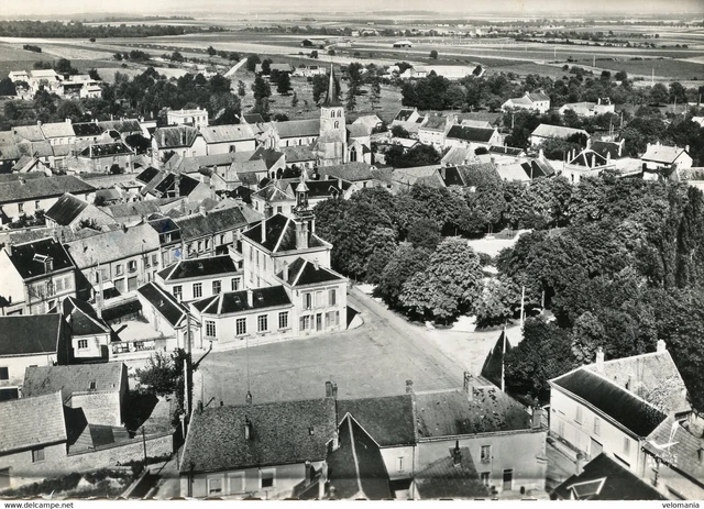 S8370 cpsm 51 Hermonville - Place Truchon