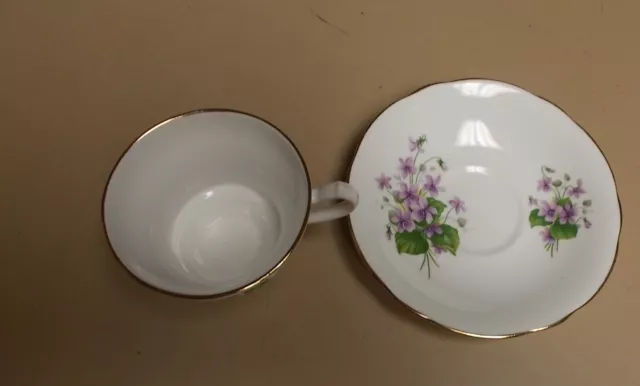 Vintage Royal Imperial Tea Cup & Saucer Finest Bone China England Purple Violets 3