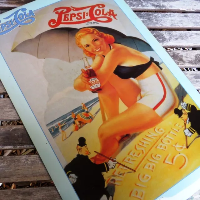 PEPSI COLA Altes Blechschild um 1990 TOP Keystone Cops Beach Bikini Girl PIN UP
