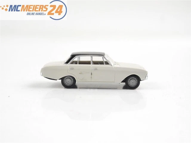 Wiking 020001 H0 Ford 17M Modellauto - Detailgetreue Miniatur | Modellbau Auto Sammlung