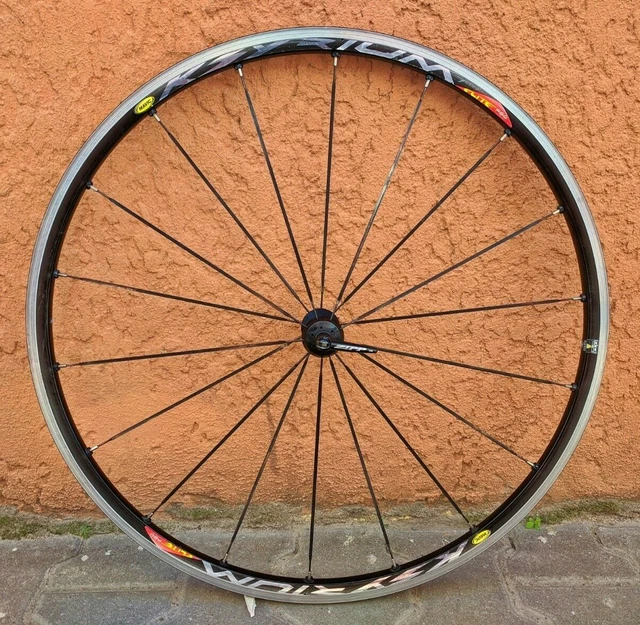 Mavic ksyrium elite - front wheel. 700C . Rim Brake. Mavic ksyrium elite - front wheel. 700C . Rim Brake.