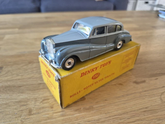 Dinky Toys GB Rolls-Royce Silver Wraith réf : 150
