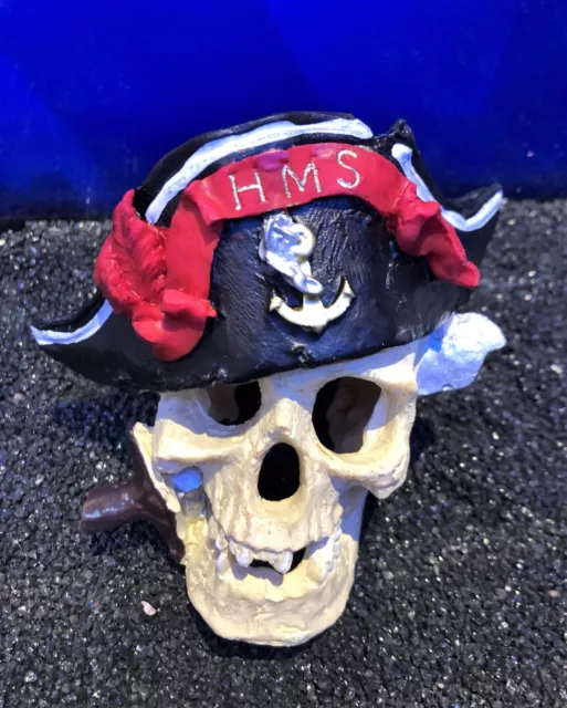 HMS Pirate Skull With Dagger Kids Fish Tank Decoration Aquarium Ornament SK8