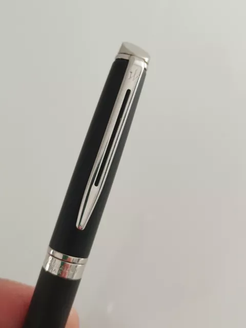 Stylo Waterman Hémisphère Black GT Platinum Plated Trim Rollerball Pen