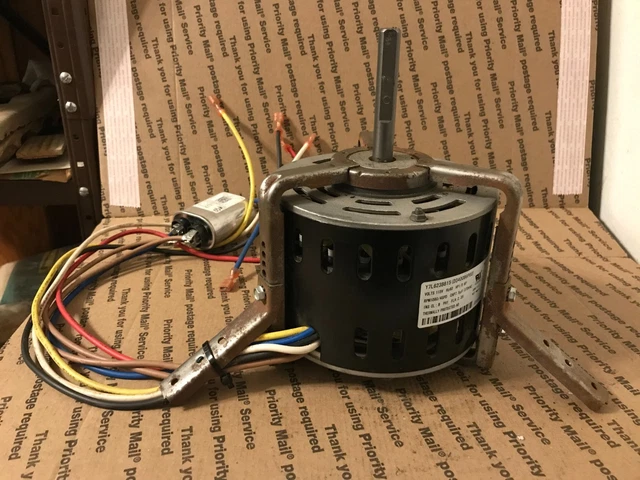 Pièce Détachée Ventilateur Four Trane #D803584P05 - Modèle Panasonic DMUA8C2TX, Occasion Fonctionnel