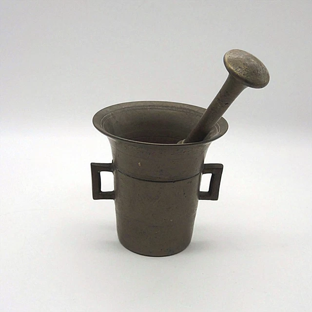 Antiker, großer Bronze Mörser mit Pistill ca. 10,5 x 10 cm Pistill ca. 16 cm