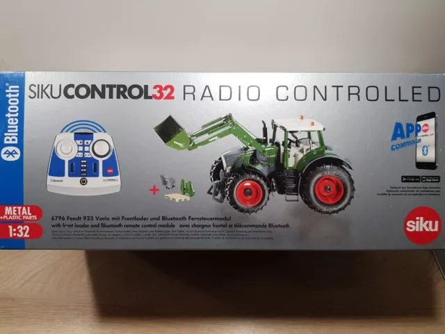 SIKU Fendt 933 Vario RC-Traktor mit Frontlader und Bluetooth Fernsteuermodul...