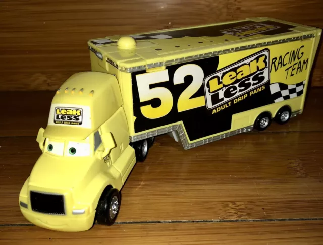 Disney Pixar Cars LEAK LESS #52 HAULER TRUCK 1:55 DIECAST