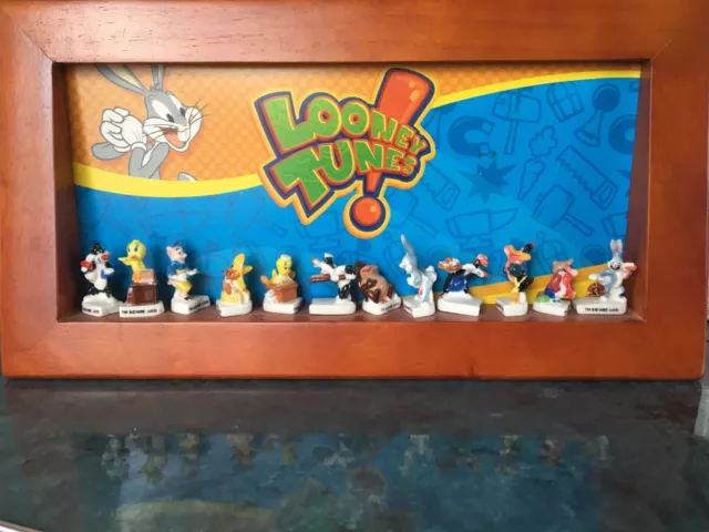 COFFRET LOONEY TUNES 12 FEVES TITI TAZ BUGS BUNNY MINET TITI DAFFY mondial relay