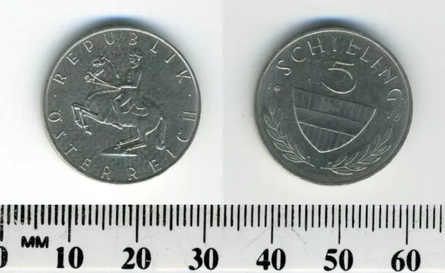 Austria 1975 - 5 Schilling Copper-Nickel Coin  - Lippizaner stallion with rider