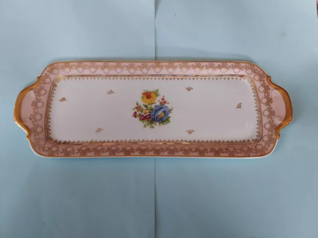 Plat a cake en porcelaine de Limoges "Table et décor"