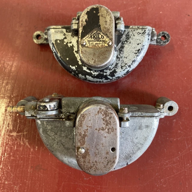 1920 's 1930 's TRICO VACUUM WIPER MOTOR LOT (2) FORD CHEVROLET OLDSMOBILE BUICK