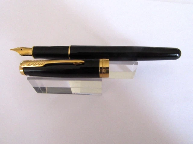 Stylo Plume PARKER SONNET Finition Mat Noir - Plume Moyenne - Occasion En Parfait état