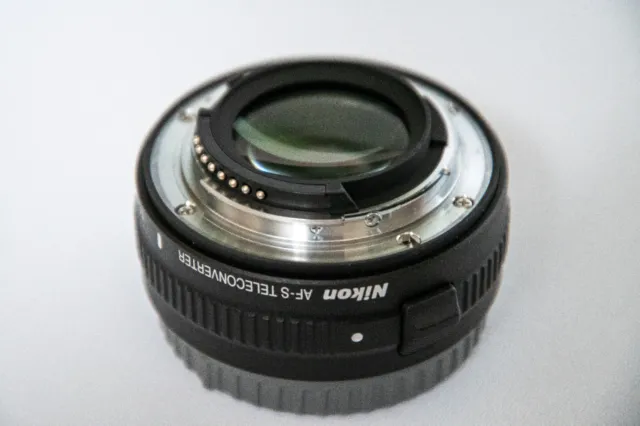 Nikon AF-S Teleconverter TC-14E III 1,4x , neuwertiger Zustand 2