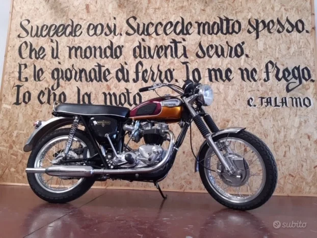 Triumph Bonneville T120 650 - 1972 Triumph Bonneville T120 650 - 1972