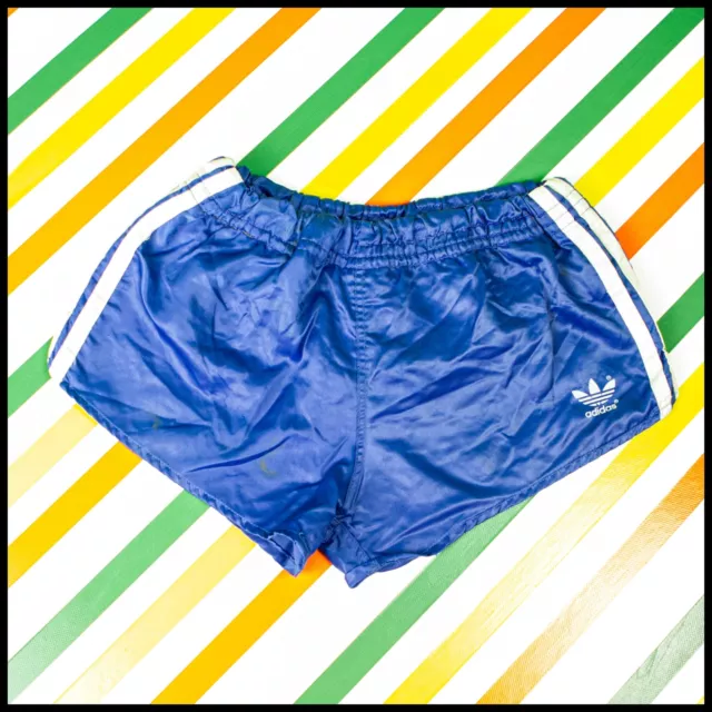 PANTALONCINI DA CALCIO ADIDAS blu seta taglia vita 30/32 made in West Germany 615 B