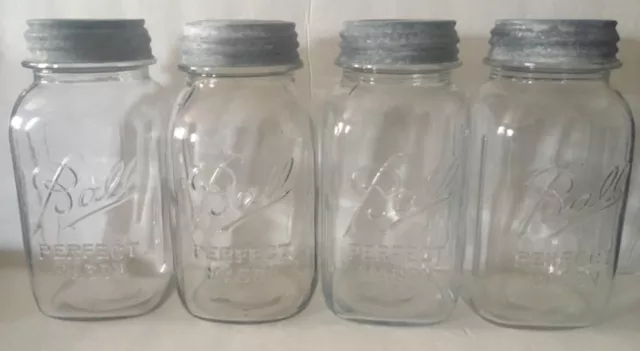4 Ball Perfect Mason Quart Clear Glass Jars, Square, Ribbed Ball Zinc Lids