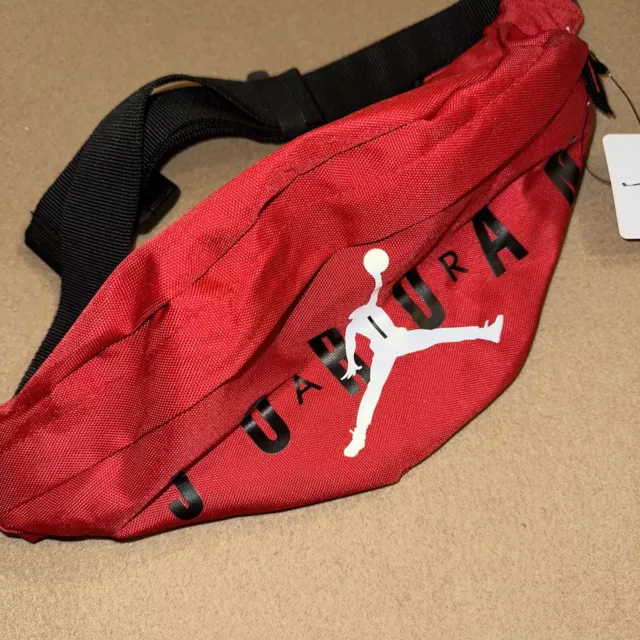 Nike LeBron James Fanny Pack Crossbody Bag Hip Waist Belt DB2478 010  Oversized