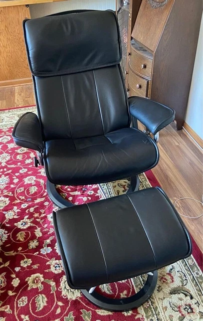 Ekornes Stressless Admiral Swivel Rocker Recliner Chair Signature Base Large NEW Ekornes Stressless Admiral Swivel Rocker Recliner Chair Signature Base Large NEW