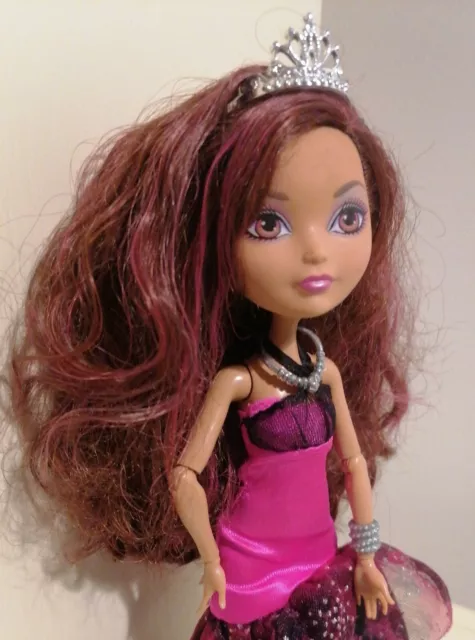 Boneca Ever After High - Básica - Madeline Hatter Dmj76 - MP