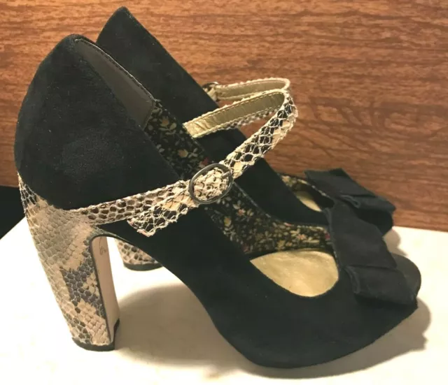 Seychelles Black Suede High Heel Peep Toe Pumps With Snakeskin Accent 7.5M