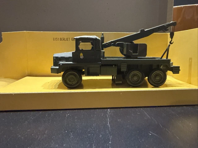 Miniature Solido 1/50 – Berliet GBC Cabine Bâchée – Dépannage Grue Militaire – Kaki 1944