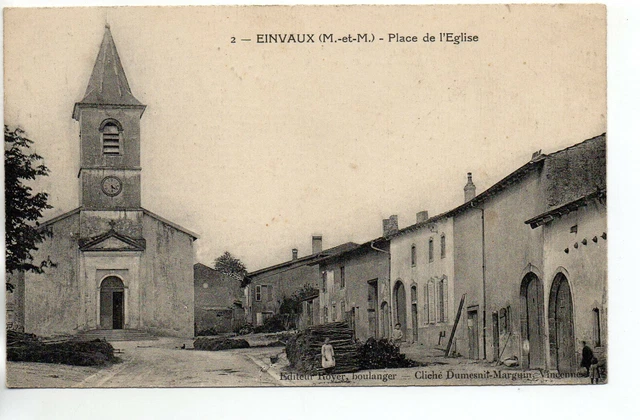 EINVAUX - Meurthe et Moselle - CPA 54 - la place de l'église
