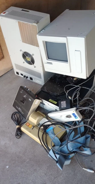 Veeco Instruments Dektak 3030 Profiler/ NOT TESTED/ FOR PARTS ONLY