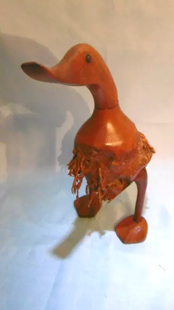 canard sculpte en bois