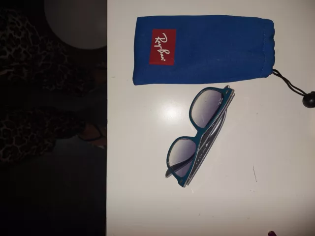 Occhiali Da Sole Ray-Ban Junior New Wayfarer Rj 9052S