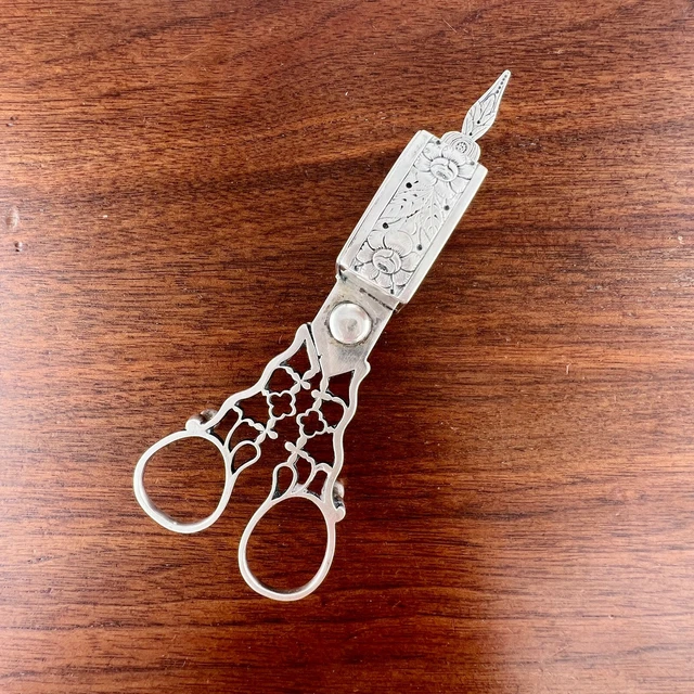 Lisbon Portuguese .958 Sterling Silver Wick Trimmer Open Work Handles 1816-28