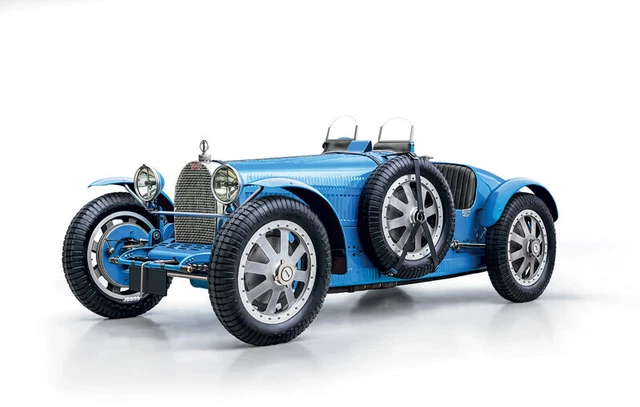 ITALERI 1/12 KLASSISCH Bugatti Typ 35B Roadster. Auto Modell Set EUR ...