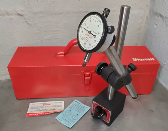 Starrett No. 659 HEAVY DUTY magnetic base with No. 25-131 dial indicator