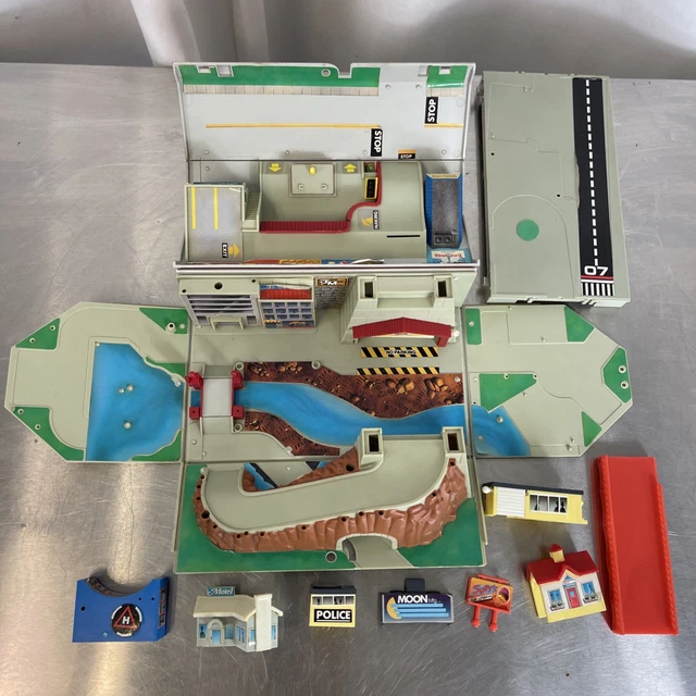 Gros Lot 39 Micro Machines Vintage 1989 + Train + Immeuble - Collection