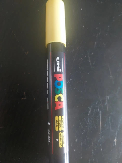 Feutre Posca PC5M Jaune Occasion Servi  Une Fois