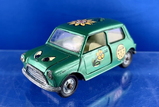ミニカー MEBETOYS A-61 MINI MINOR INNOCENTI MONTE MEBETOYS ITALY A-61 Mini Minor Innocenti with Skis green
