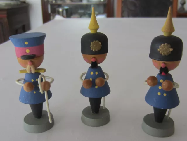 3 Stück DDR Holzfiguren Expertic Figuren Polizei Original Erzgebirge