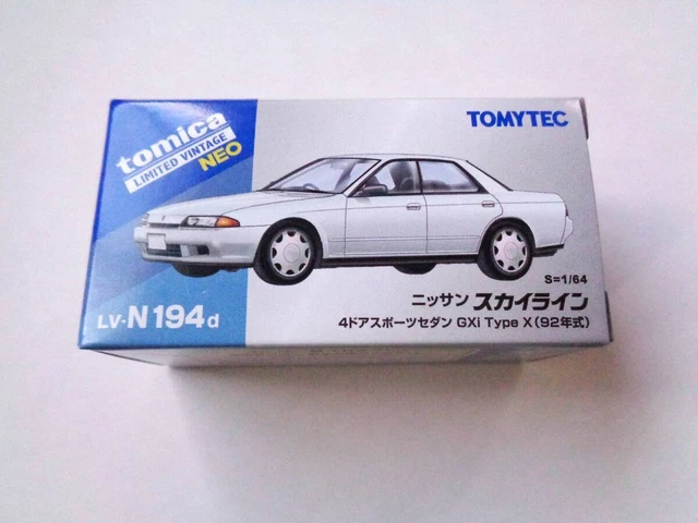 TOMICA Limited Vintage Neo 1/64 LV-N313a Nissan Silvia K's Type S Bianca '94
