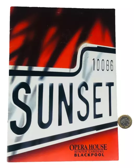 Theatre Brochure Sunset Boulevard Red Souvenir Rare Musical ra