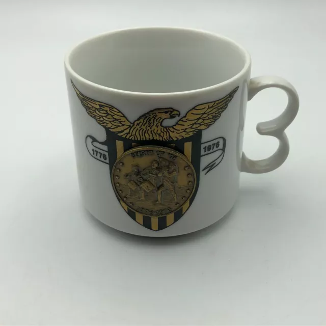 Spirit Of 76 Coffee Cup Mug Bicentennial Medallion Two Finger Handle 1976 Vtg