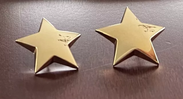 14K gold puffed star earrings ~post back ~excellent and super shiny condition