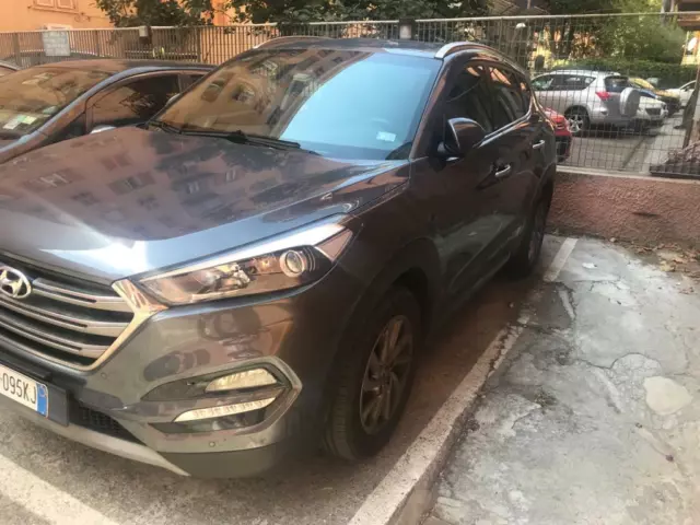 hyundai tucson 3